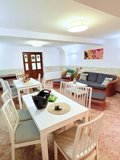 Casă cu 4 camere cu Teren 500 Mp în Central