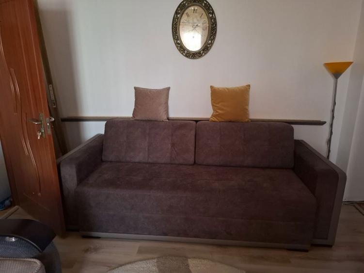 Apartament cu 2 camere nedecomandat în Lupoaia