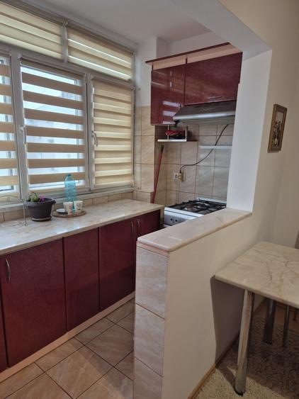Apartament cu 2 camere decomandat în Dornești