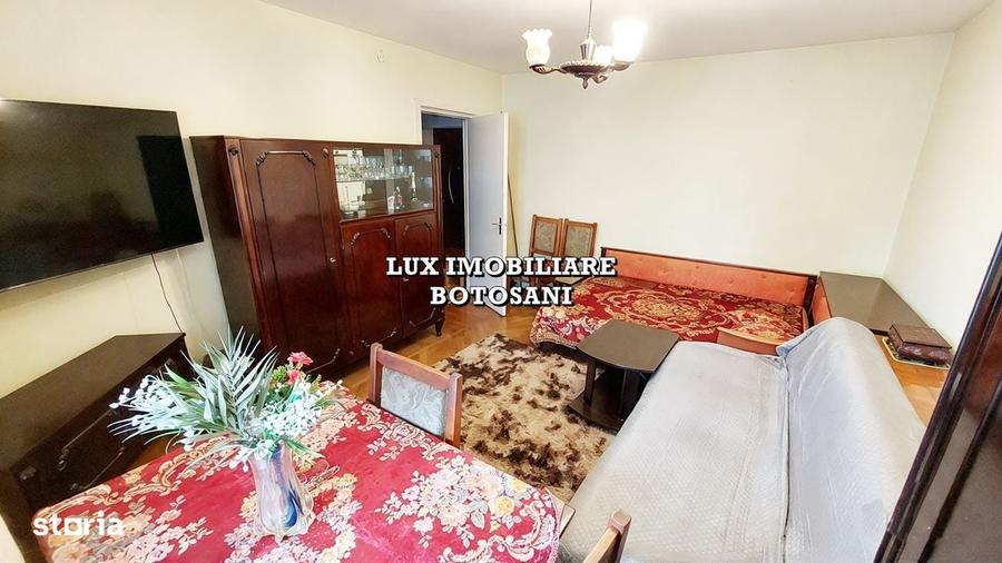 Apartament cu 2 camere decomandat în Ultracentral