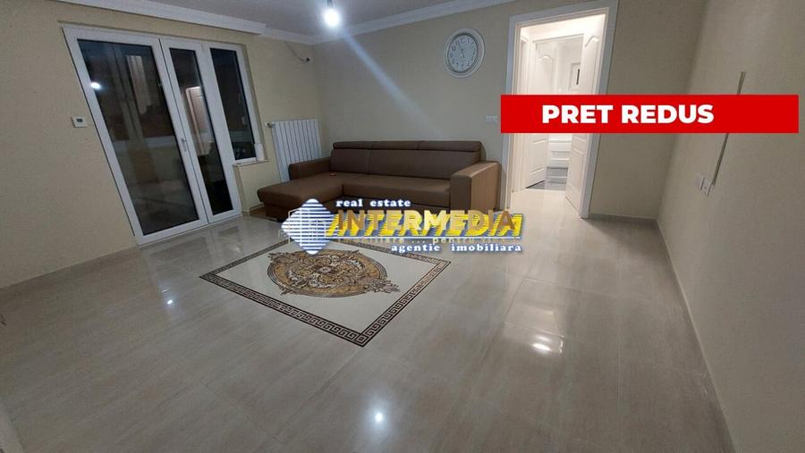 Apartament cu 3 camere semidecomandat, mobilat în Ampoi 1