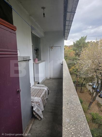 Apartament cu 3 camere semidecomandat, mobilat în Tudor Vladimirescu