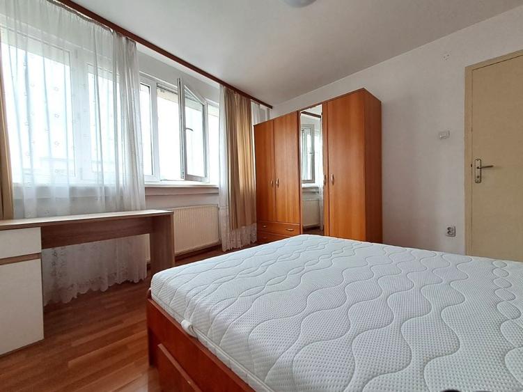 Apartament cu 2 camere semidecomandat în Universitate