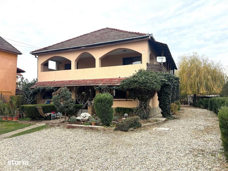 Apartament cu 3 camere în Mărtinești