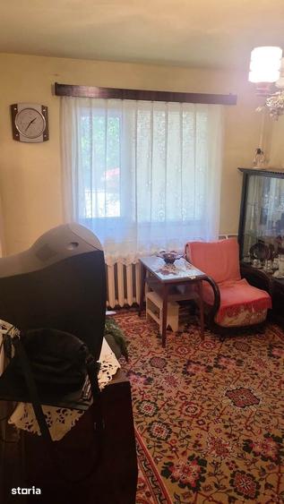 Apartament cu 2 camere în Micro 14