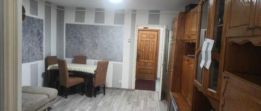 Garsonieră decomandată în Exterior Vest