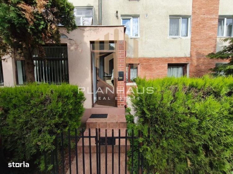 Apartament cu 4 camere în Central