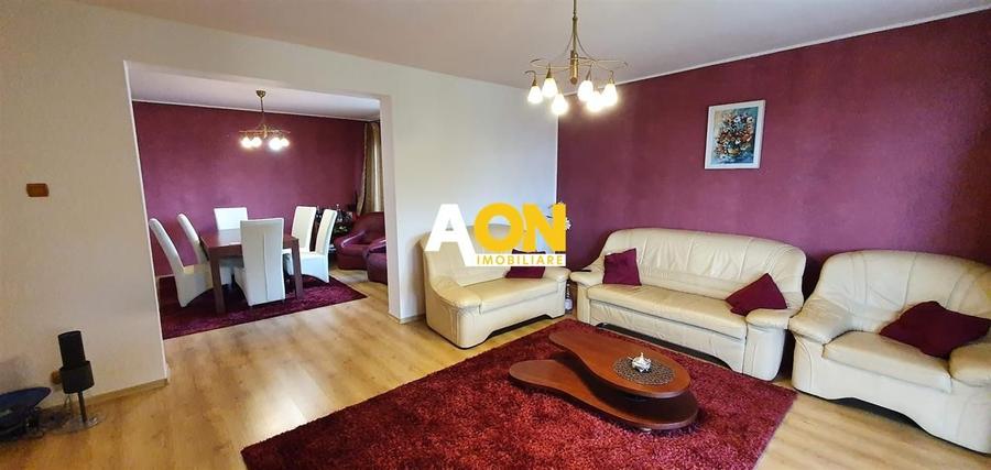 Duplex cu 5 camere cu Canalizare în Cetate