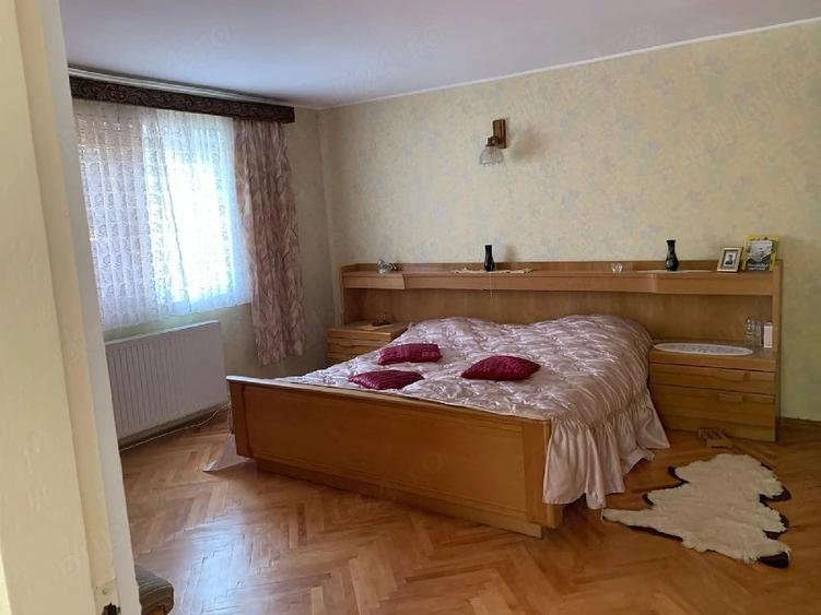 Casă cu Teren 480 Mp în Central