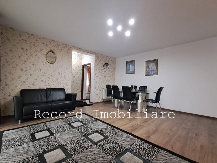Apartament cu 3 camere semidecomandat în Florești