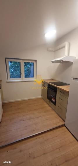 Apartament cu 3 camere în Zorilor