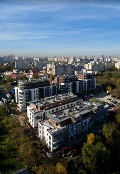 Apartament cu 3 camere decomandat în Doamna Ghica
