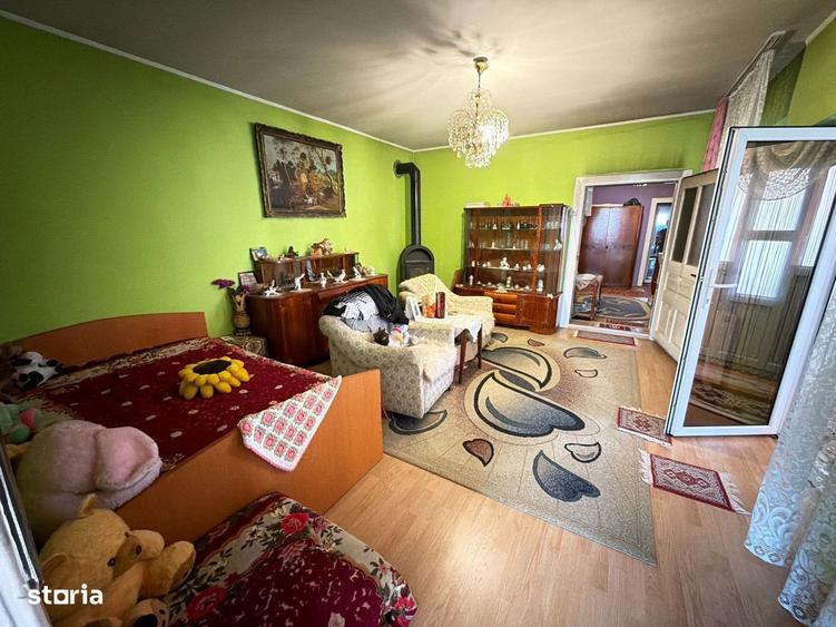 Casă cu 4 camere în Pachia