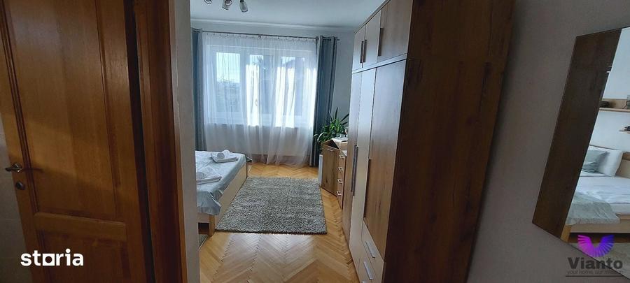 Casă cu 4 camere cu Teren 200 Mp în Valea Aurie