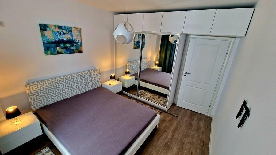 Apartament cu 2 camere decomandat, mobilat în Viilor