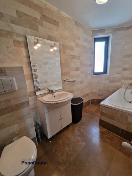 Apartament cu 4 camere decomandat, mobilat în Otopeni