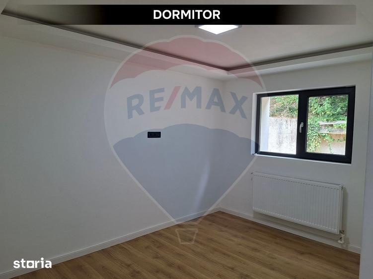 Casă cu 3 camere cu Teren 1071 Mp în Valea Roșie