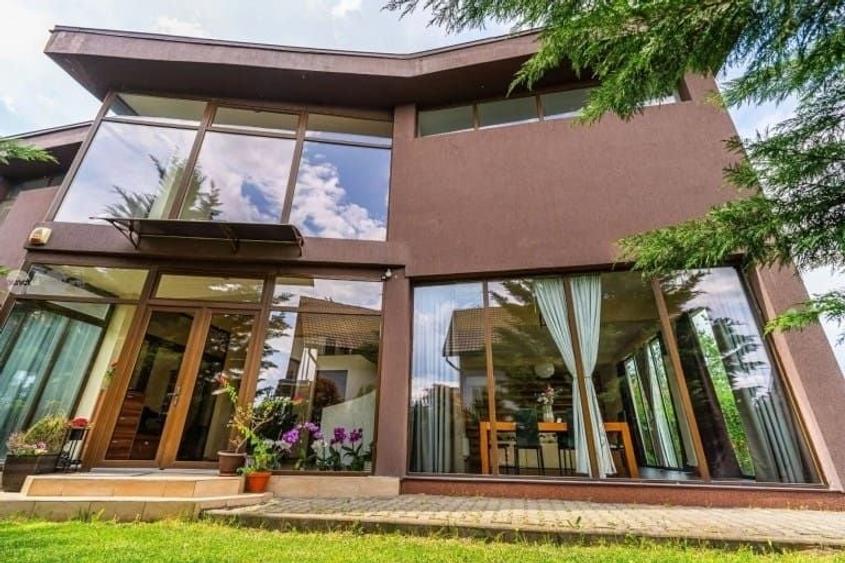 Casă cu 4 camere cu Teren 750 Mp în Sântana de Mureș