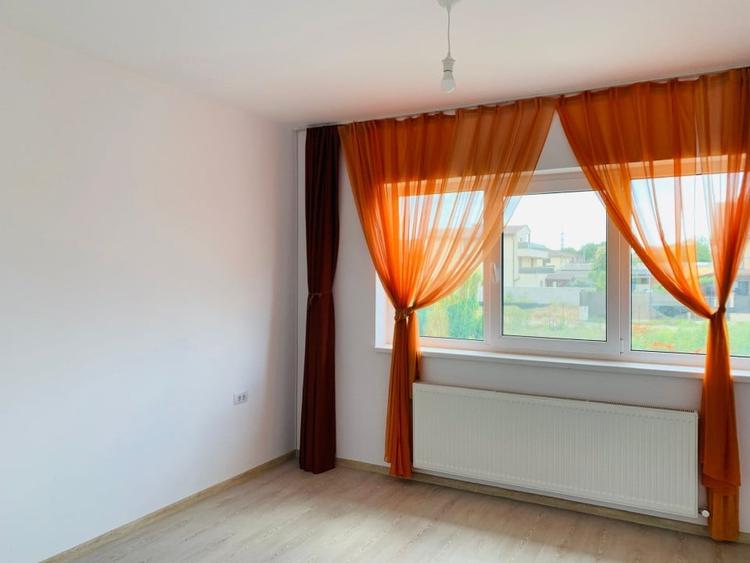 Casă individuală cu 4 camere cu Teren 205 Mp în Kamsas