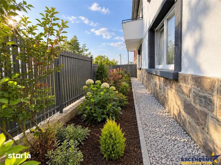 La casa, 62 mp integral renovati, curte, zona privata, garaj, Central, - 2