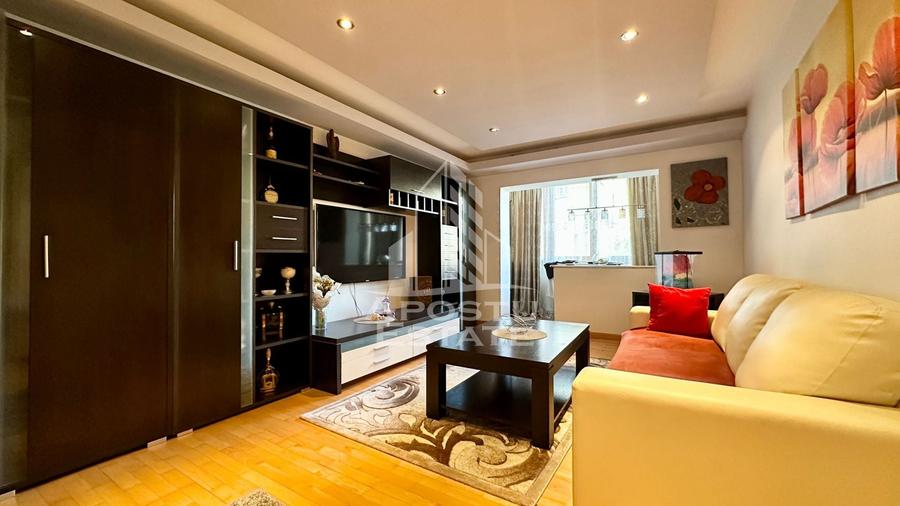 Apartament cu 3 camere decomandat, mobilat în Bucovina