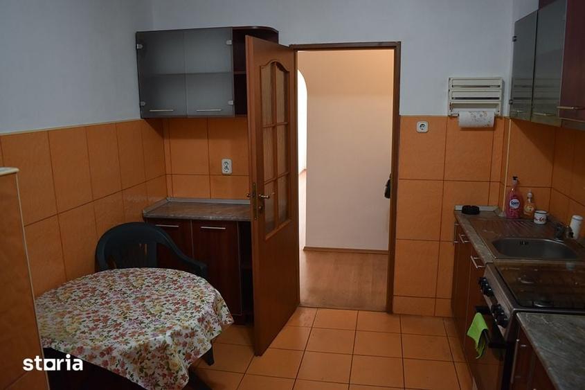 Apartament 4 camere de vanzare Oradea - 3