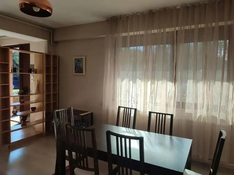 Apartament cu 4 camere decomandat, mobilat în Nord
