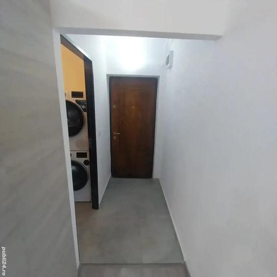 Garsonieră decomandată în Calea Moldovei