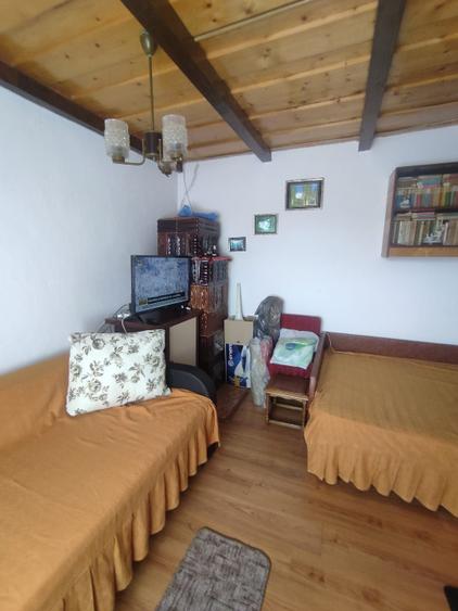 Duplex cu 2 camere cu Teren 1000 Mp în Chișirid