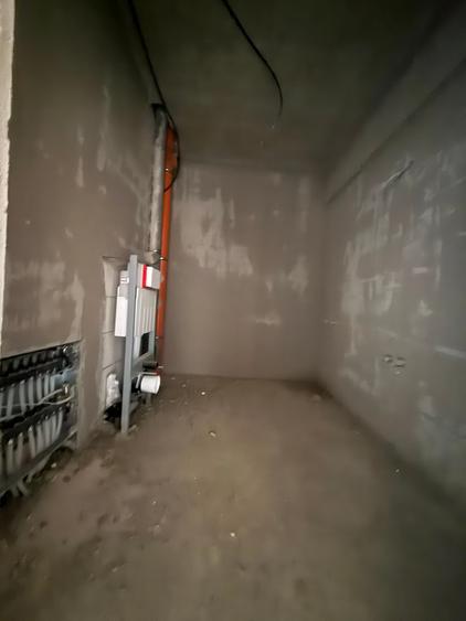 Apartament cu 3 camere semidecomandat în Nicolina