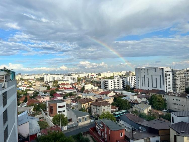 Apartament cu 2 camere decomandat, mobilat în Calea Călărașilor