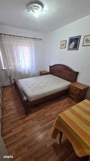 Apartament cu 4 camere în Central