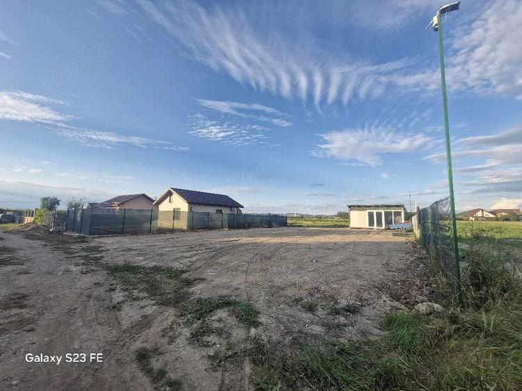 Teren de 500 mp, în Stupini