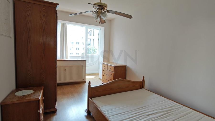 Apartament cu 3 camere semidecomandat, mobilat în Timișoara