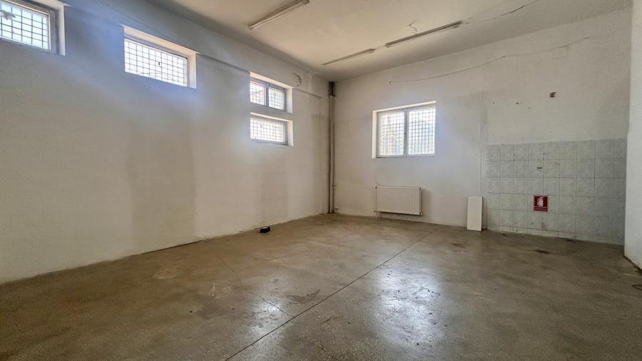 Spațiu comercial, de 178.69999694824 mp, în Inel II