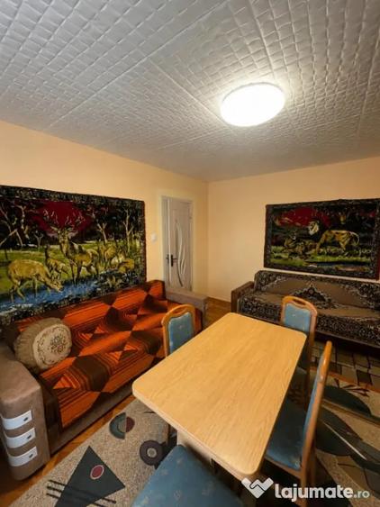 Apartament cu 2 camere semidecomandat în Central