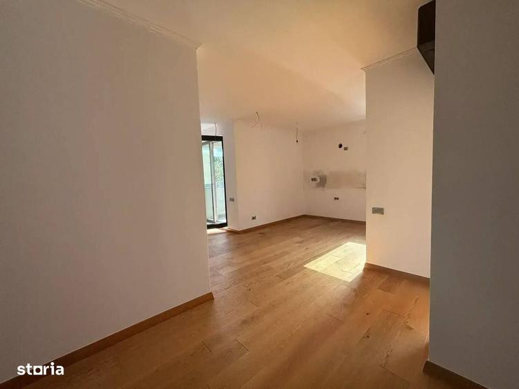 Apartament cu 3 camere decomandat în Unirii