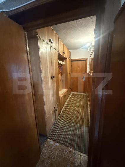 Apartament cu 4 camere decomandat, mobilat în Ultracentral