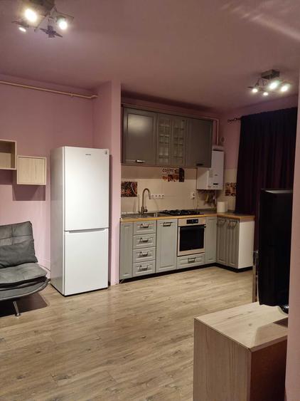 Apartament cu 3 camere în Florești
