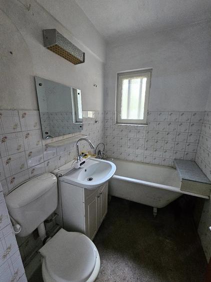 Apartament cu 2 camere decomandat în Sud