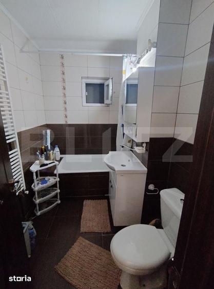 Apartament cu 3 camere decomandat în 1 Mai