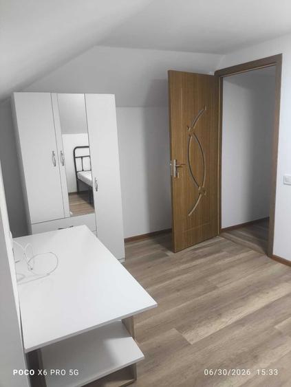 Casă cu 4 camere cu Teren 600 Mp în Central