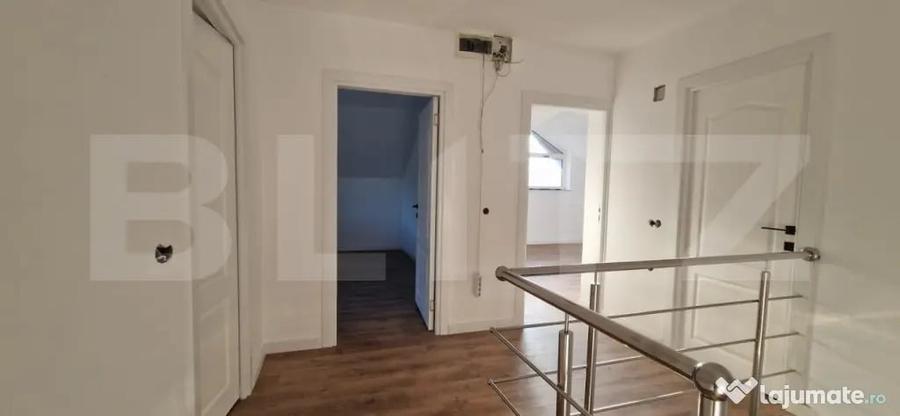 Casă cu 5 camere cu Teren 393 Mp în Lăpuș