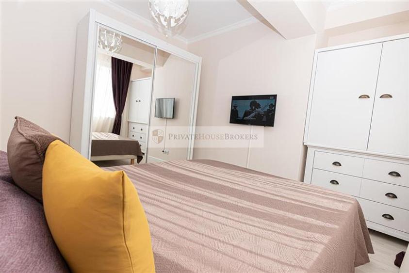 Apartament cu 2 camere semidecomandat, mobilat în Pipera