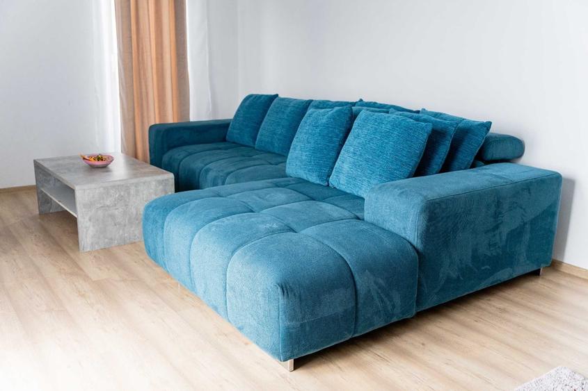 Apartament cu 2 camere decomandat în Giroc