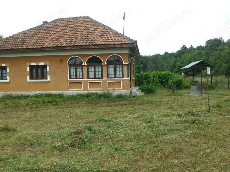 Casă în Jupânești