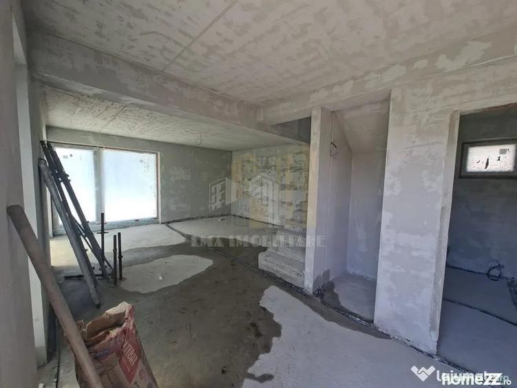 Casă cu 4 camere cu Teren 525 Mp în Sânpetru