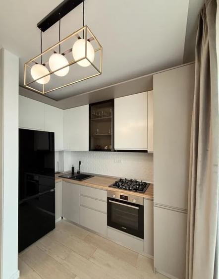 Apartament cu 2 camere decomandat, mobilat în Sat Vacanță