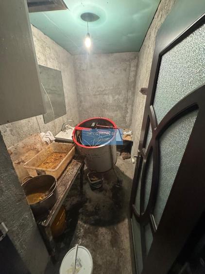 Casă individuală cu 5 camere cu Canalizare în Semicentral