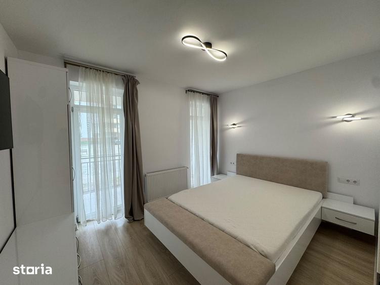 Apartament cu 3 camere decomandat în Est